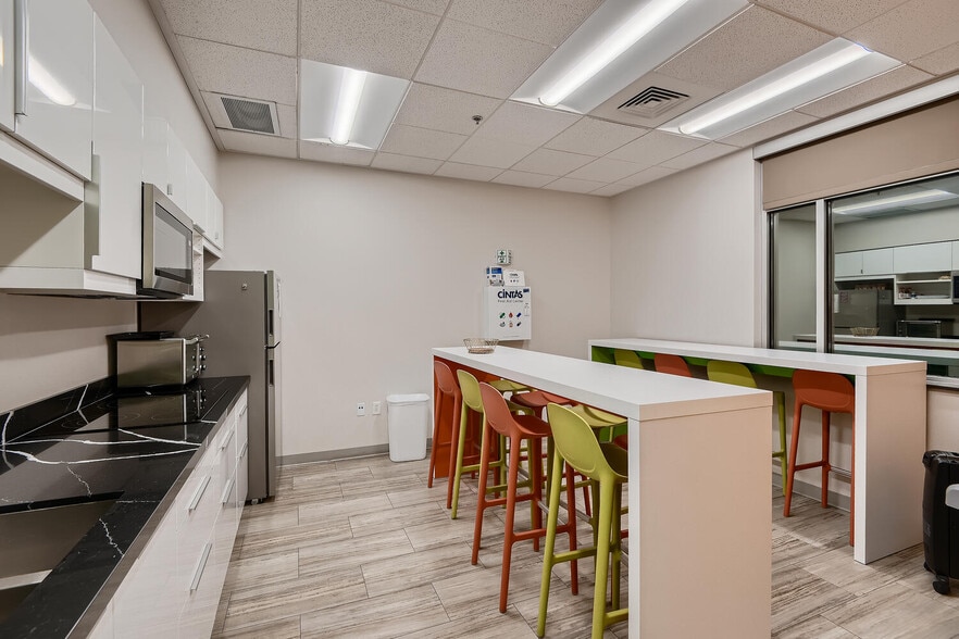 More Photos Of 2300 S Main St, Salt Lake City Manufacturing For Sale