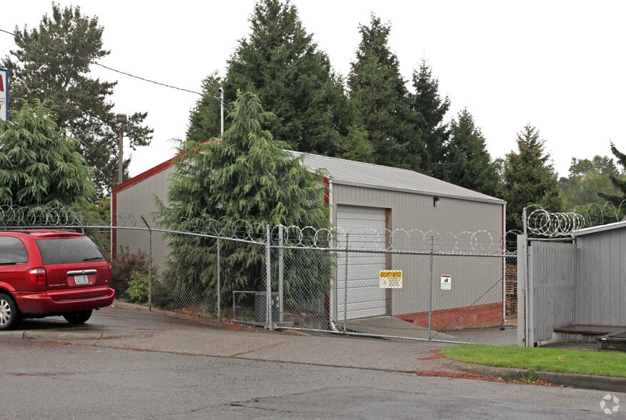 More Photos Of 5838 S Adams St, Tacoma Warehouse For Sale