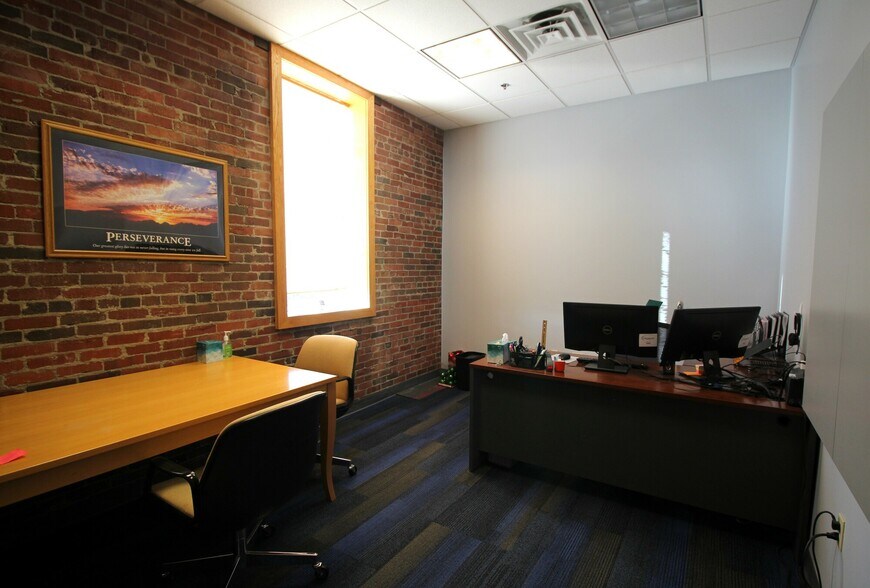 More Photos Of 612 Main St, Stroudsburg Loft Creative Space For Lease