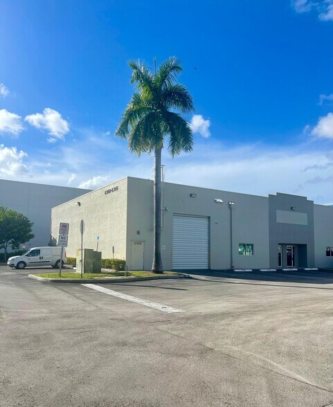 Primary Photo Of 6360 NW 99th Ave, Doral Warehouse For Lease