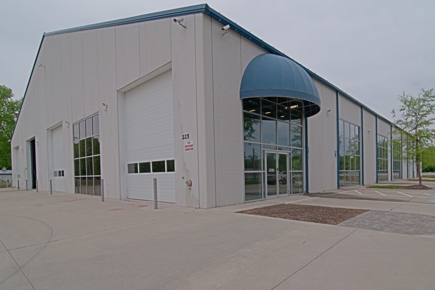 Primary Photo Of 225 Hess Rd, Grasonville Light Distribution For Sale