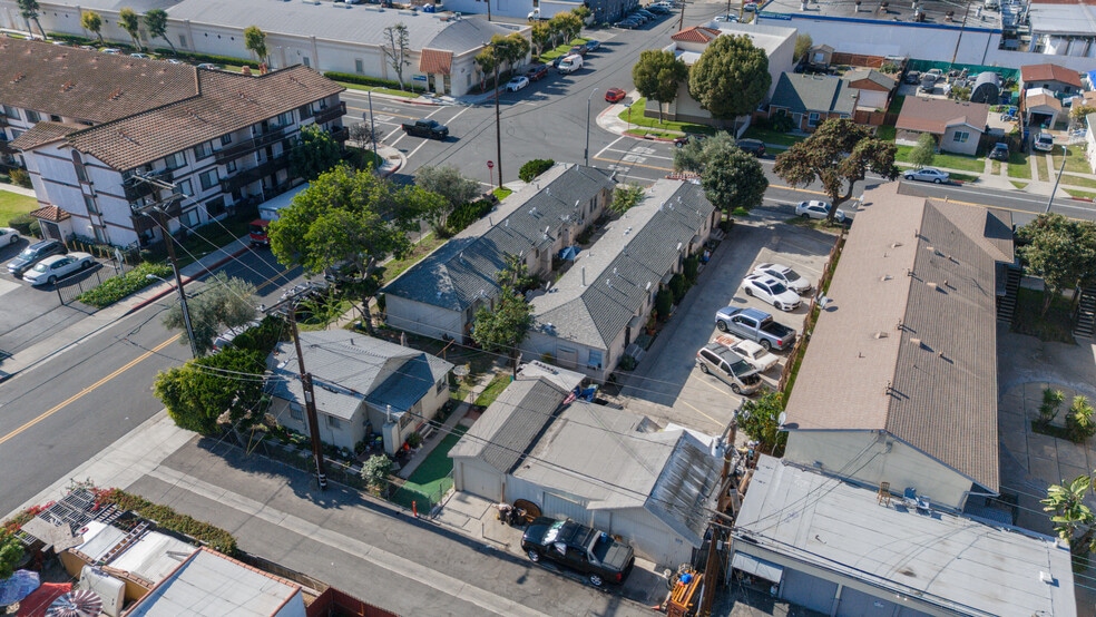 More Photos Of 15954 Vermont Ave, Paramount Multifamily For Sale