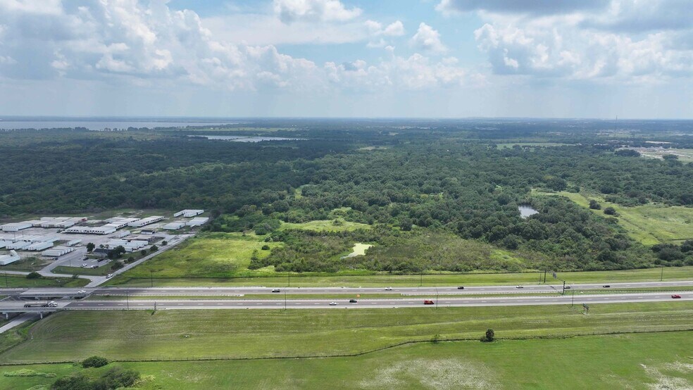 More Photos Of 2925 Pavers Rd, Lakeland Land For Lease