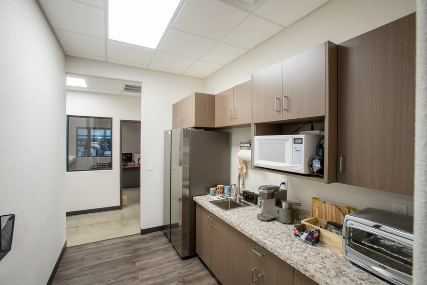 More Photos Of 1691 Zachi Way, Redding Specialty For Sale