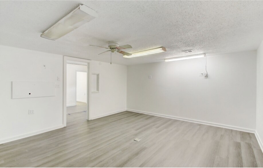 More Photos Of , Oklahoma City Industrial For Sale