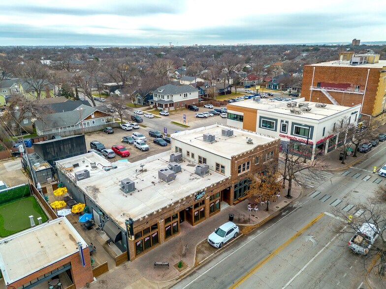Primary Photo Of 1109-1119 W Magnolia Ave, Fort Worth Restaurant For Sale