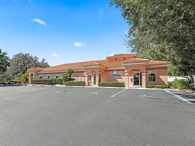 More Photos Of 1414 E Main St, Leesburg Medical For Sale