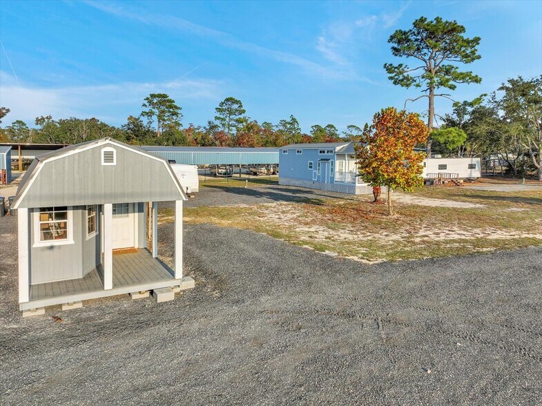 More Photos Of 16960 Beach Rd, Perry Specialty For Sale