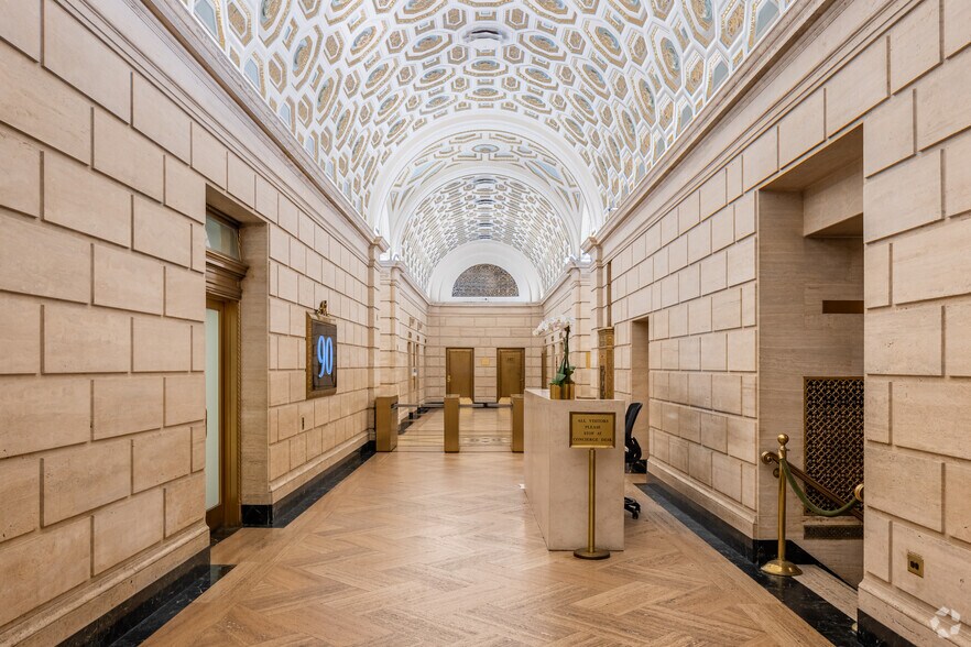 More Photos Of 90 Broad St, New York Office For Lease