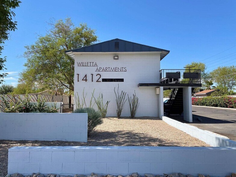 More Photos Of 1412 N 35th St, Phoenix Apartments For Sale