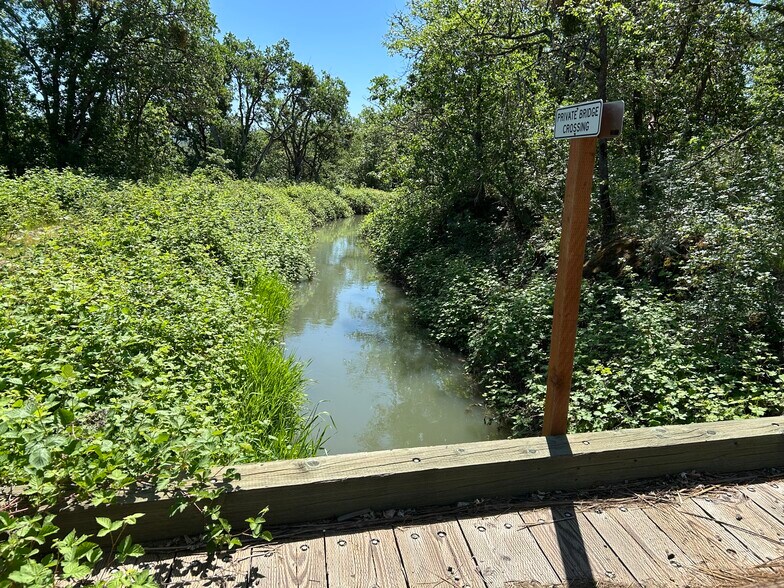 More Photos Of 5908 Foothill Rd, Central Point Land For Sale