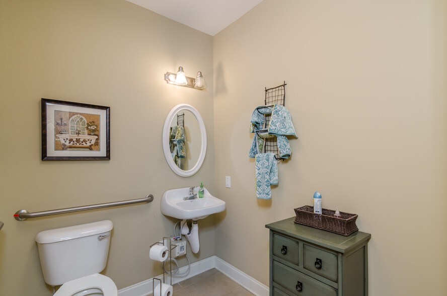 More Photos Of 1350 Wooten Lake Rd, Kennesaw Office For Lease