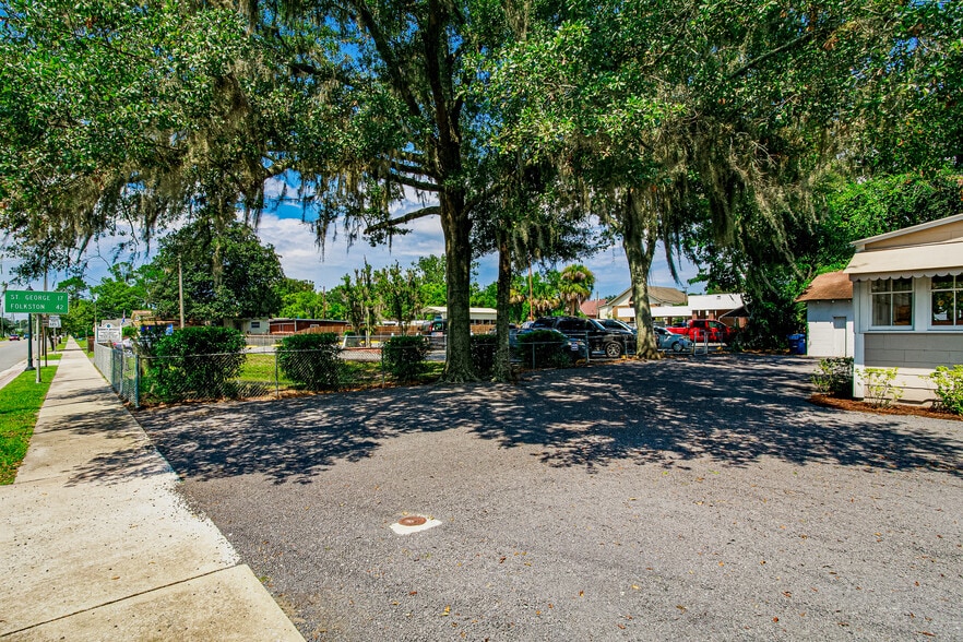 More Photos Of 69 W Macclenny Ave, Macclenny Office For Sale