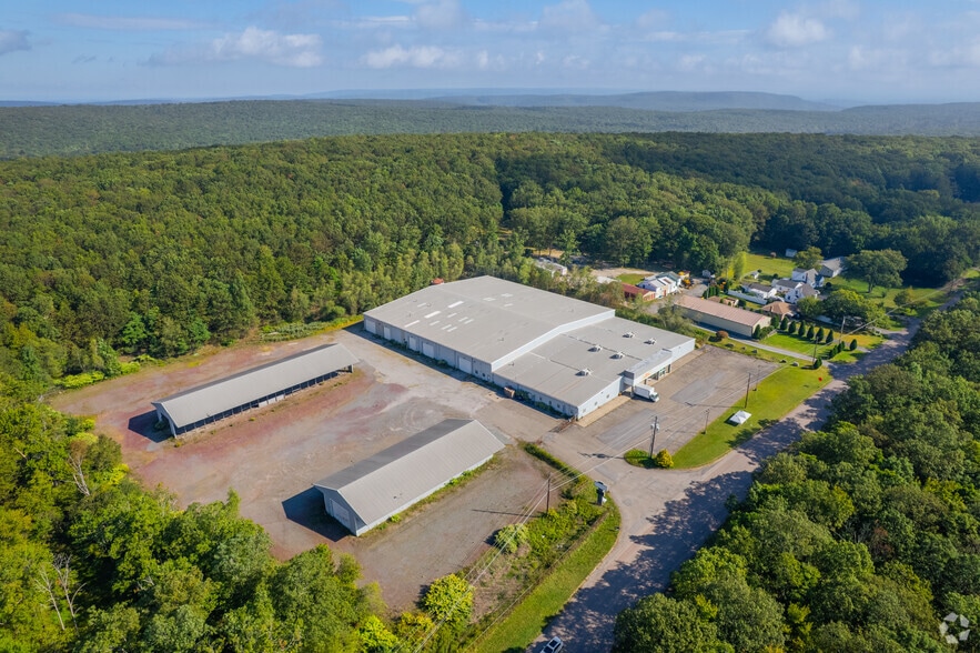 Primary Photo Of 166 Foster Ave, Freeland Warehouse For Lease