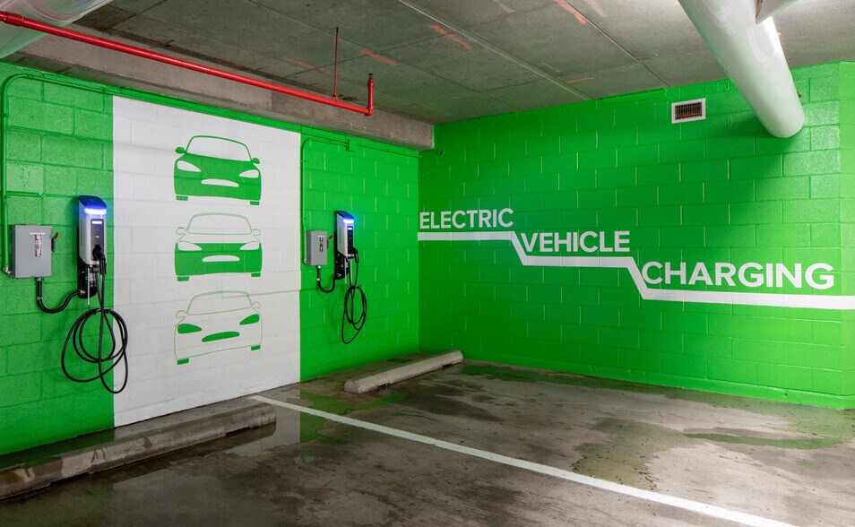 12851 Worldgate Dr, Herndon, VA 20170 For Lease