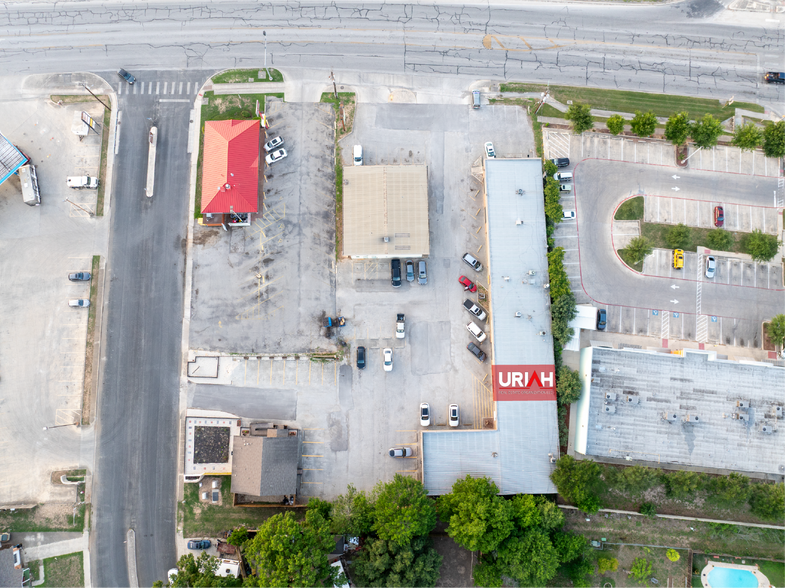 More Photos Of 1208-1218 FM 78, Schertz Freestanding For Lease