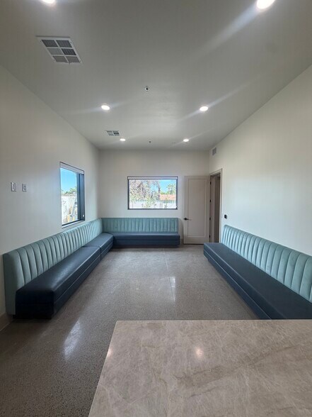 More Photos Of 2882 E Russell Rd, Las Vegas Office For Sale