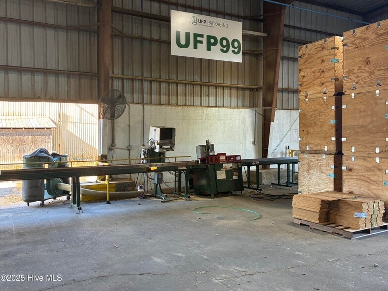 More Photos Of 141 Knobbs Creek Dr, Elizabeth City Industrial For Sale