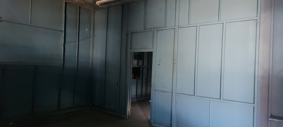 More Photos Of 2400 W Florence Ave, Los Angeles Freestanding For Sale