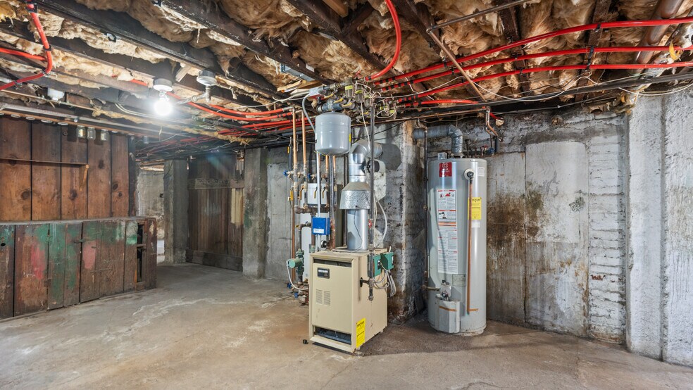 More Photos Of 393 Waterman Ave, East Providence Apartments For Sale