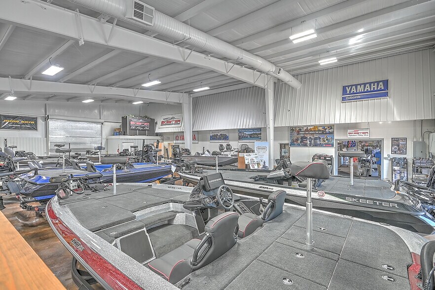 More Photos Of 2905 Cherokee Park Rd, Morristown Auto Dealership For Sale