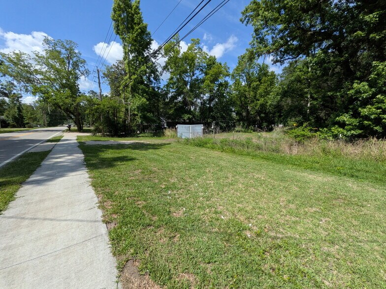 More Photos Of 408 Chaffee Rd N, Jacksonville Land For Sale