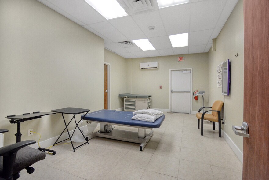 More Photos Of 1000 Plantation Island Dr, Saint Augustine Medical For Sale