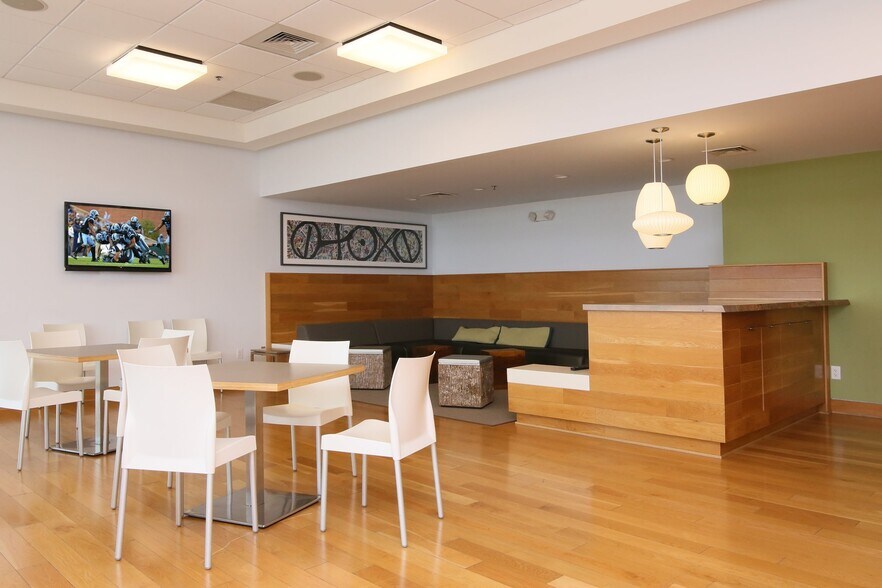 More Photos Of 601 W Rosemary St, Chapel Hill Apartments For Sale