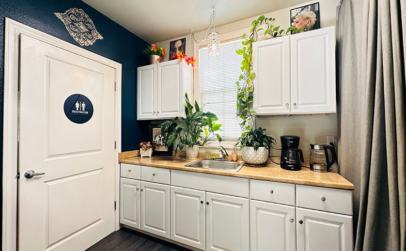 More Photos Of 43417-43423 Mission Blvd, Fremont Freestanding For Sale