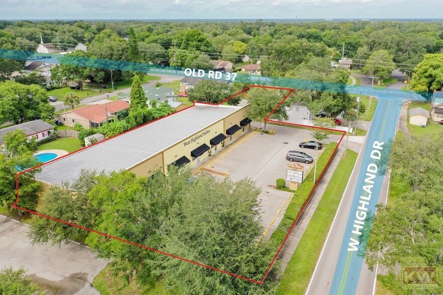 More Photos Of 324-340 W Highland Dr, Lakeland Medical For Lease