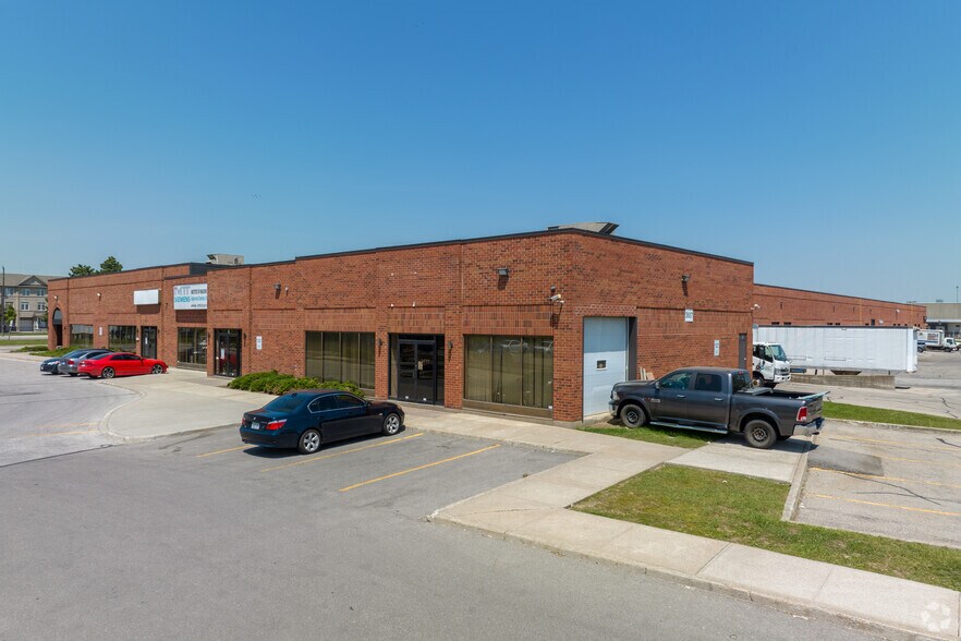 More Photos Of 3687 Nashua Dr, Mississauga Flex For Lease
