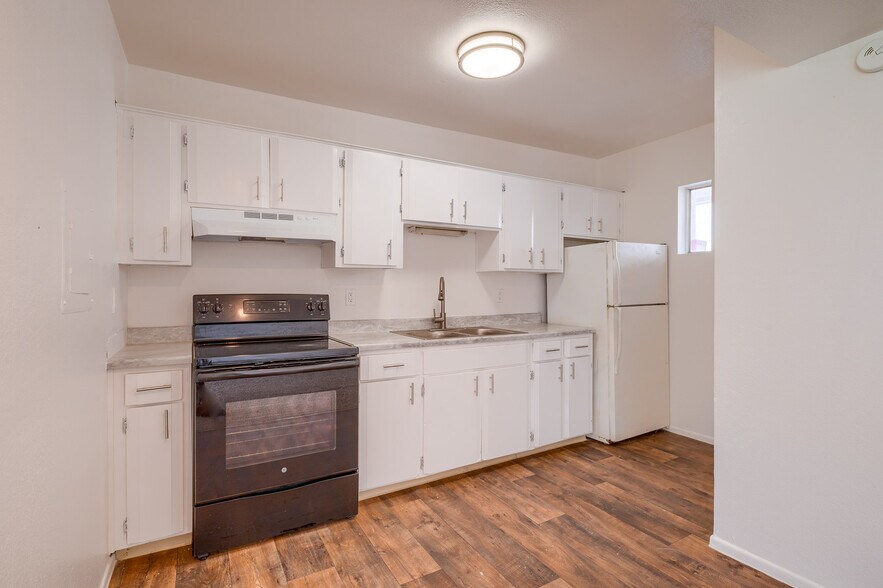 More Photos Of 114 E Mohave Rd, Tucson Apartments For Sale