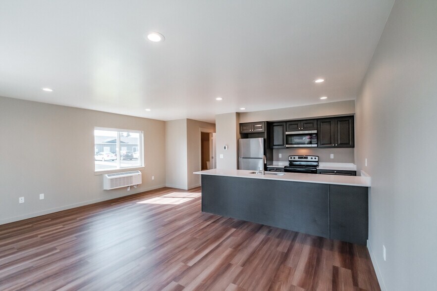 More Photos Of 2656 S Main Rd, Lebanon Apartments For Sale