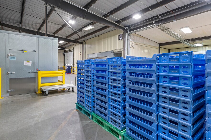 More Photos Of 108 Stallcup Dr, Sikeston General Retail For Sale