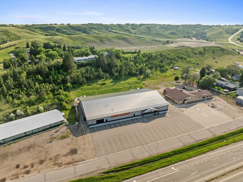 More Photos Of 7051 Highway 2 and 52 W, Minot Warehouse For Sale