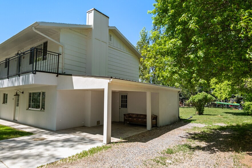 More Photos Of 49 N 300 E, Midway Apartments For Sale