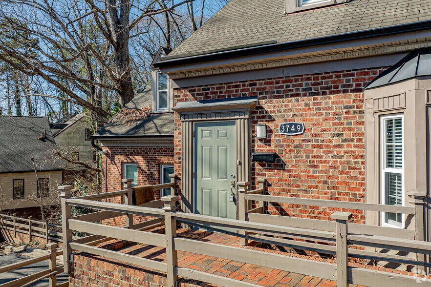 More Photos Of 3747 Benson Dr, Raleigh Office For Lease
