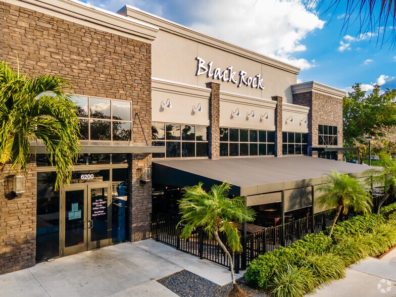 More Photos Of 6200 N Federal Hwy, Fort Lauderdale Unknown For Lease