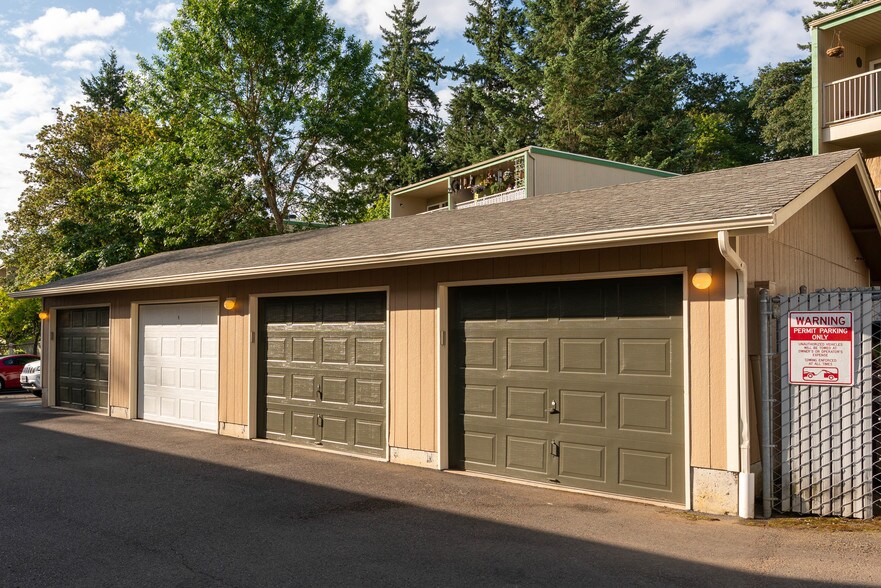 More Photos Of 3625 Bella Vista Ct, Salem Apartments For Sale