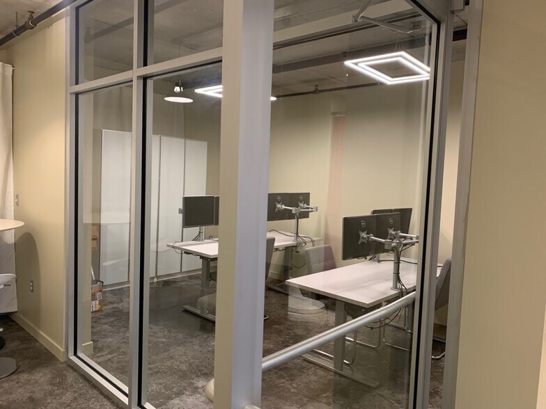 More Photos Of 101 S 12th St, Tampa Apartments For Lease