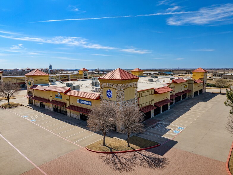 More Photos Of 861 N Coleman St, Prosper General Retail For Lease