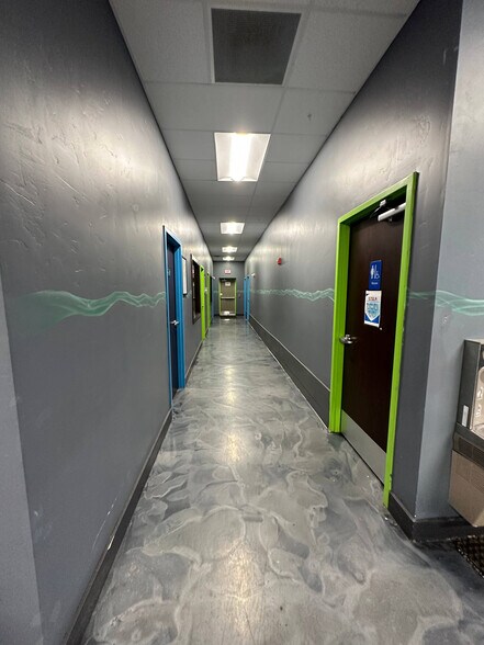 More Photos Of 1250 4th Ave NW, Minot Storefront For Lease