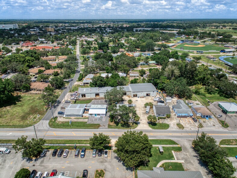 More Photos Of 2914 Kenilworth Blvd, Sebring Industrial For Sale