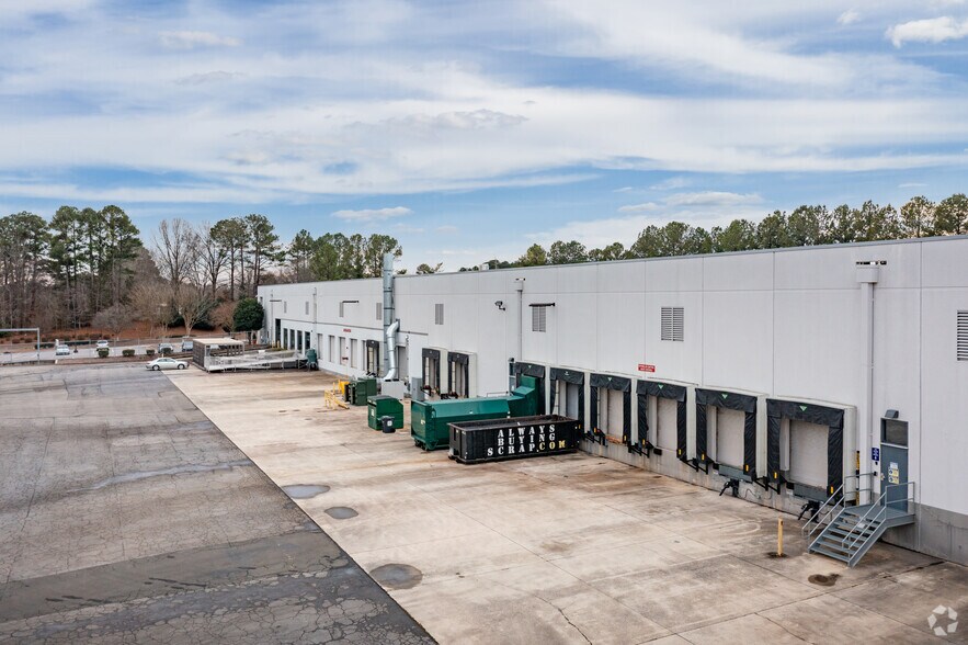 More Photos Of 2520-2528 S Tri-Center Blvd, Durham Unknown For Lease