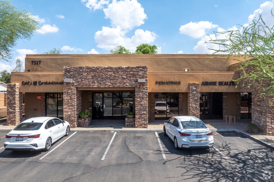 More Photos Of 7517 S McClintock Dr, Tempe Office For Lease