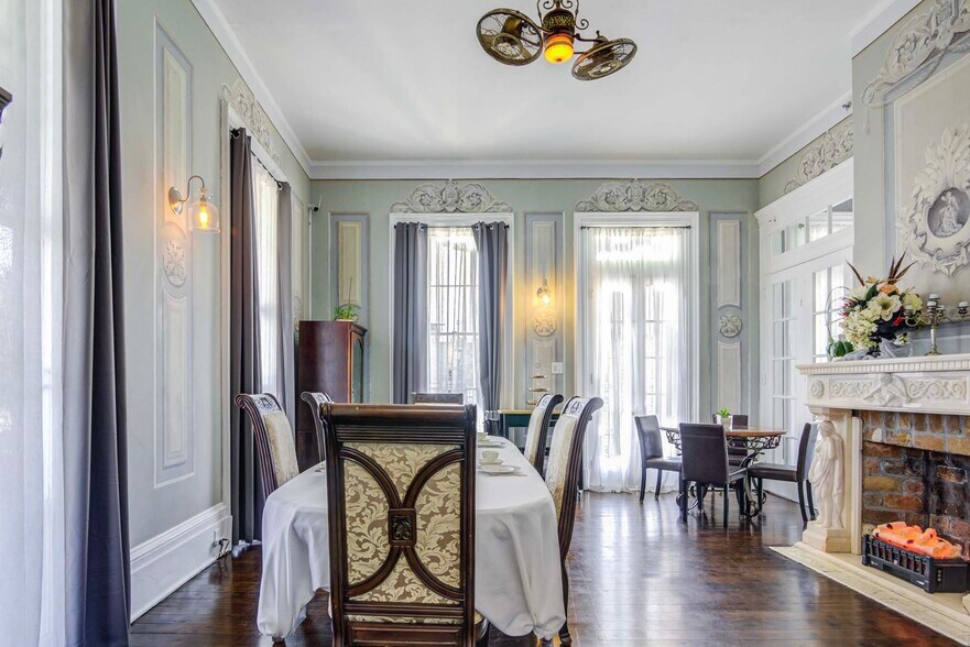 More Photos Of 1502 Market St, Galveston Hospitality For Sale