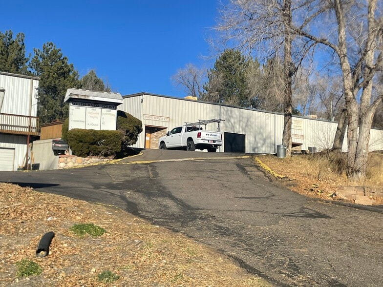 More Photos Of 3310-3320 S Knox Ct, Englewood Research And Development For Lease