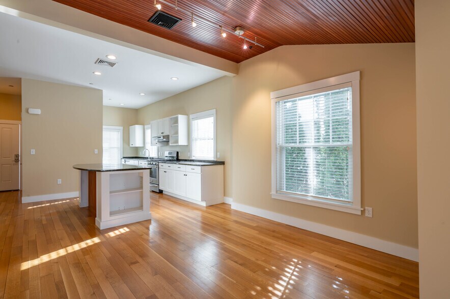 More Photos Of 26 N Main St, Mont Vernon Apartments For Sale