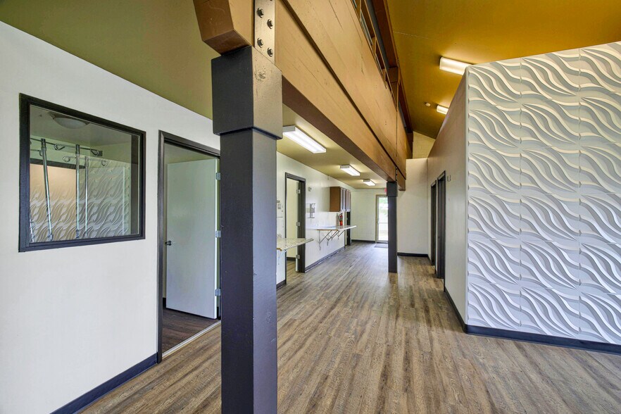 More Photos Of 1501 Lamoille Hwy, Elko Medical For Sale