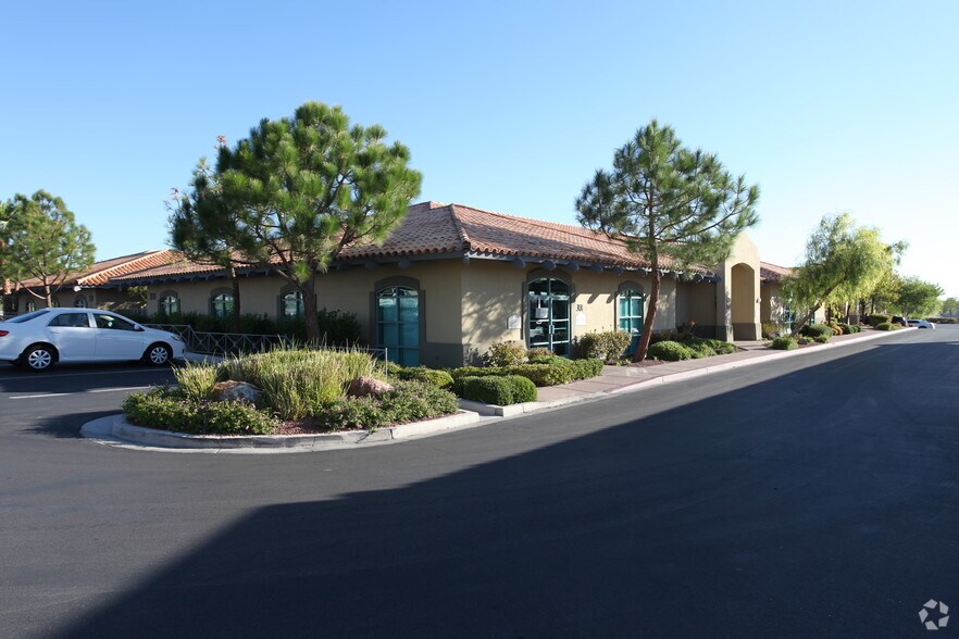 More Photos Of 3130 S Rainbow Blvd, Las Vegas Unknown For Lease